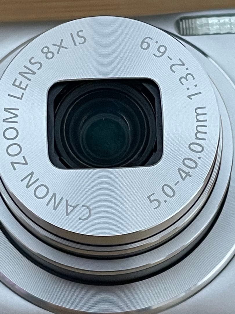 美品　Canon IXY 90F コンパクトデジタルカメラ