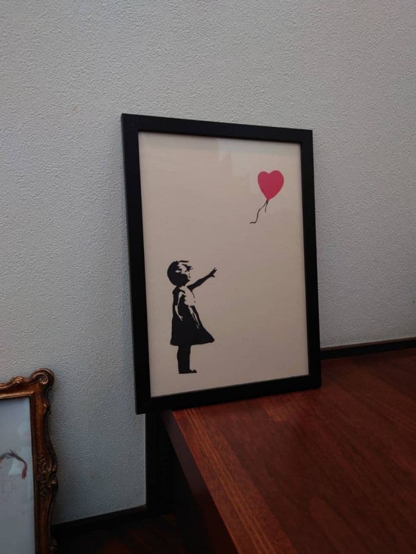 バンクシー新品額入GirlwithBalloonBanksyプレゼントA4アート
