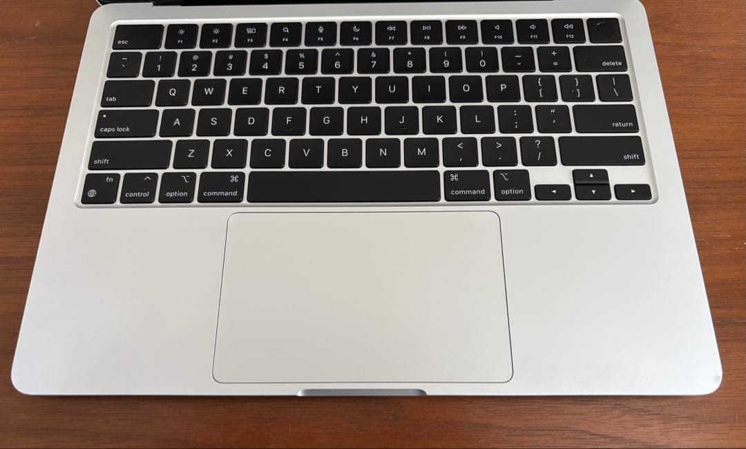 MacBook本体 MacBook Air M2 2022 24GB Windows Office