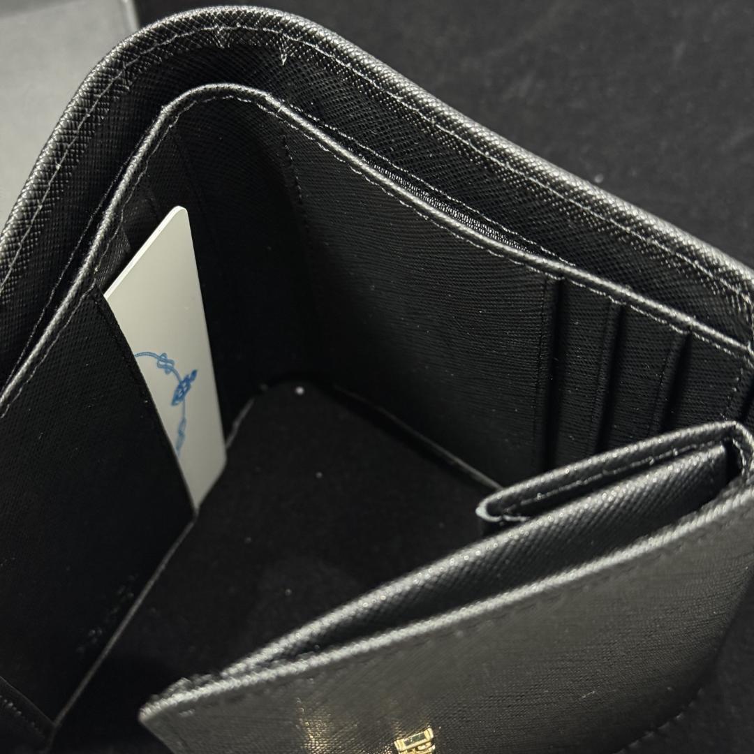 PRADA プラダ 三つ折り財布 ブラック