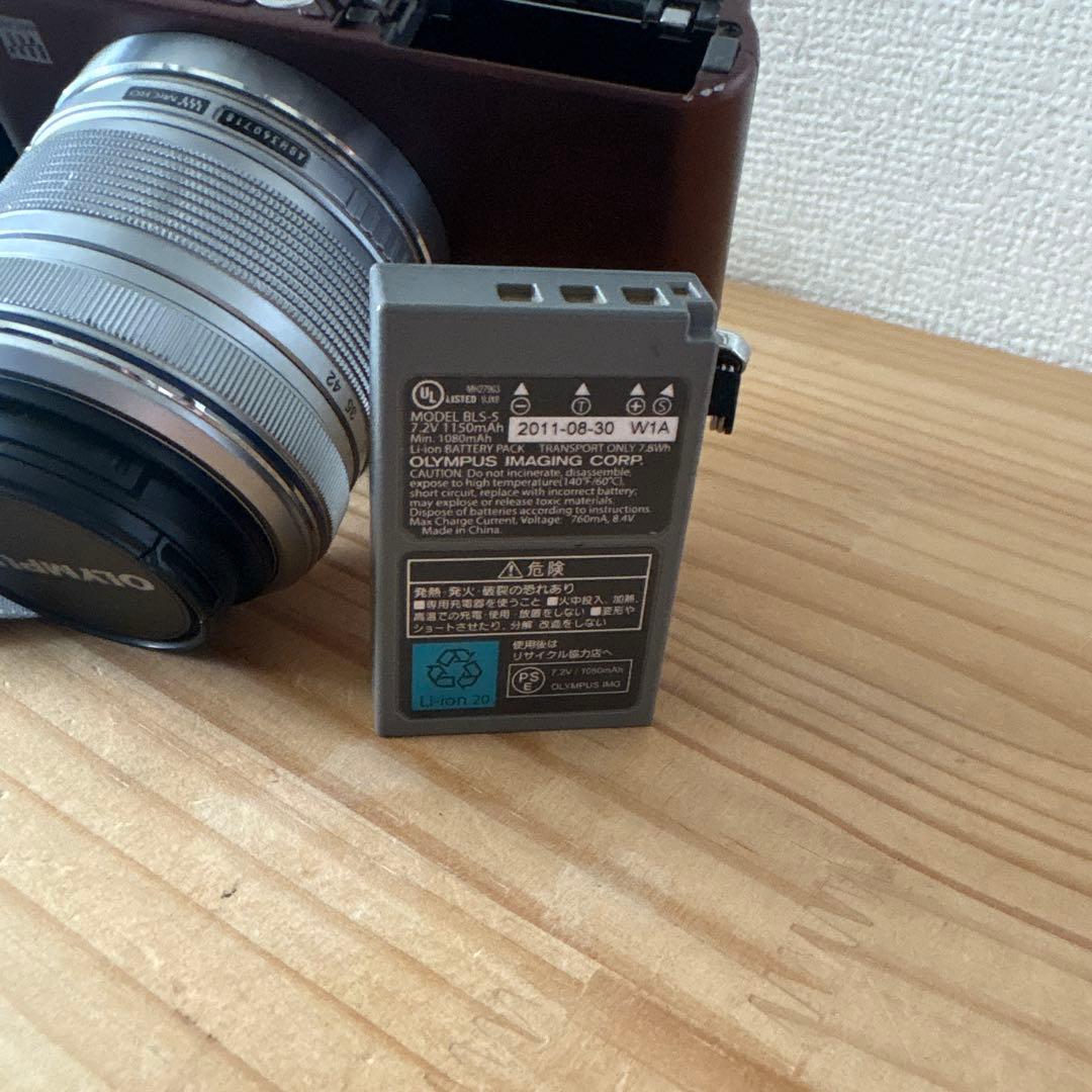 OLYMPUS PEN mini E-PM1 ブラウン　箱あり