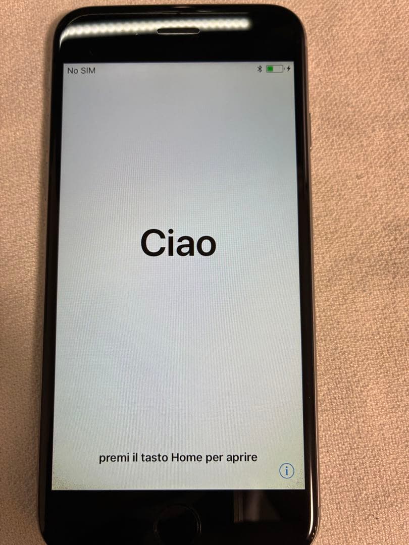 iPhone6　64GB　スペースグレイ　ドコモ　最大容量86％