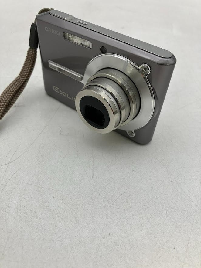 CASIO EXILIM コンパクトデジタルカメラ EX-S500