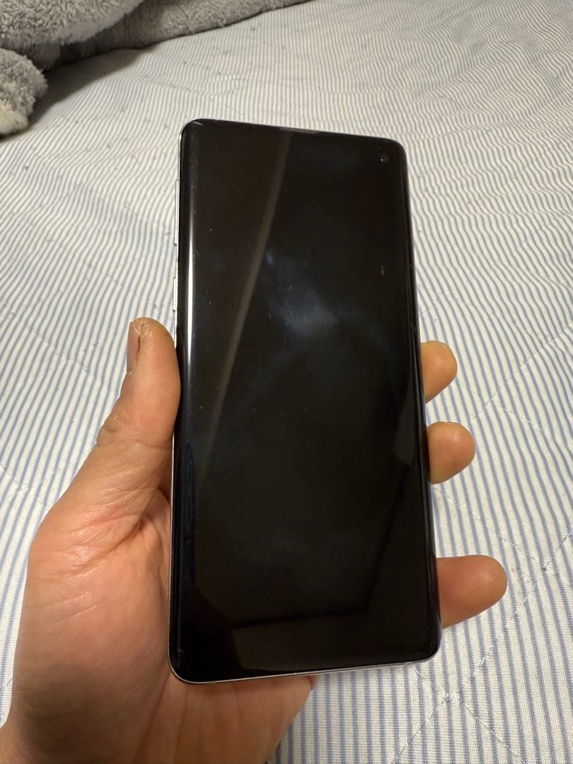 Galaxys10 128GB プリズムホワイト docomo スマートフォン