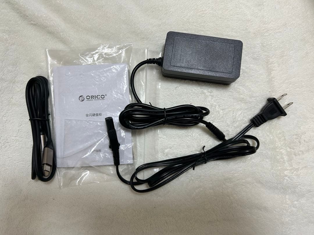 【超低稼働】ORICO 4ベイケース + 1TB HDD×4台 計4TB