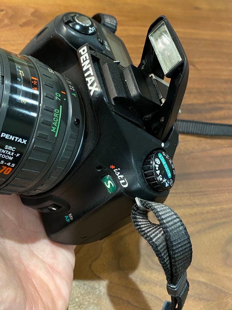 PENTAX ist DS CCDデジタル一眼 標準レンズ　F 35-70付