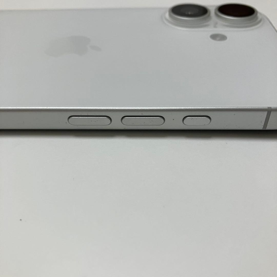 【美品】iPhone16 256GB ホワイト　スマホ　simフリー