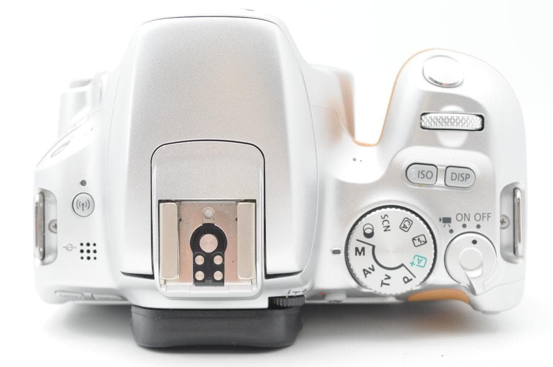◆新品級②◆ブラックフライデー◆ Canon EOS Kiss x9 ダブル