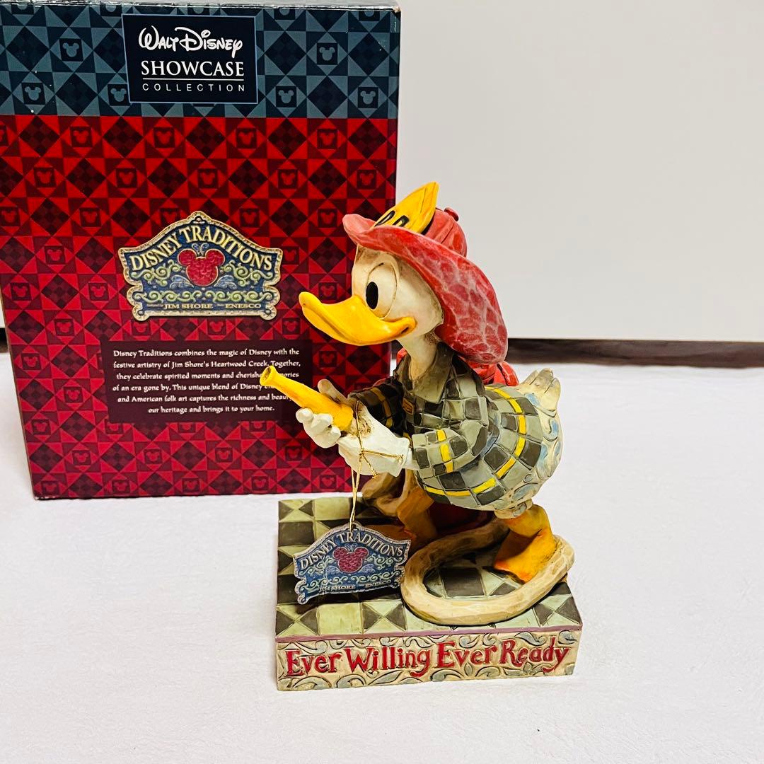 ディズニー　showcase トラディション　エネスコ　フィギュア　ドナルド