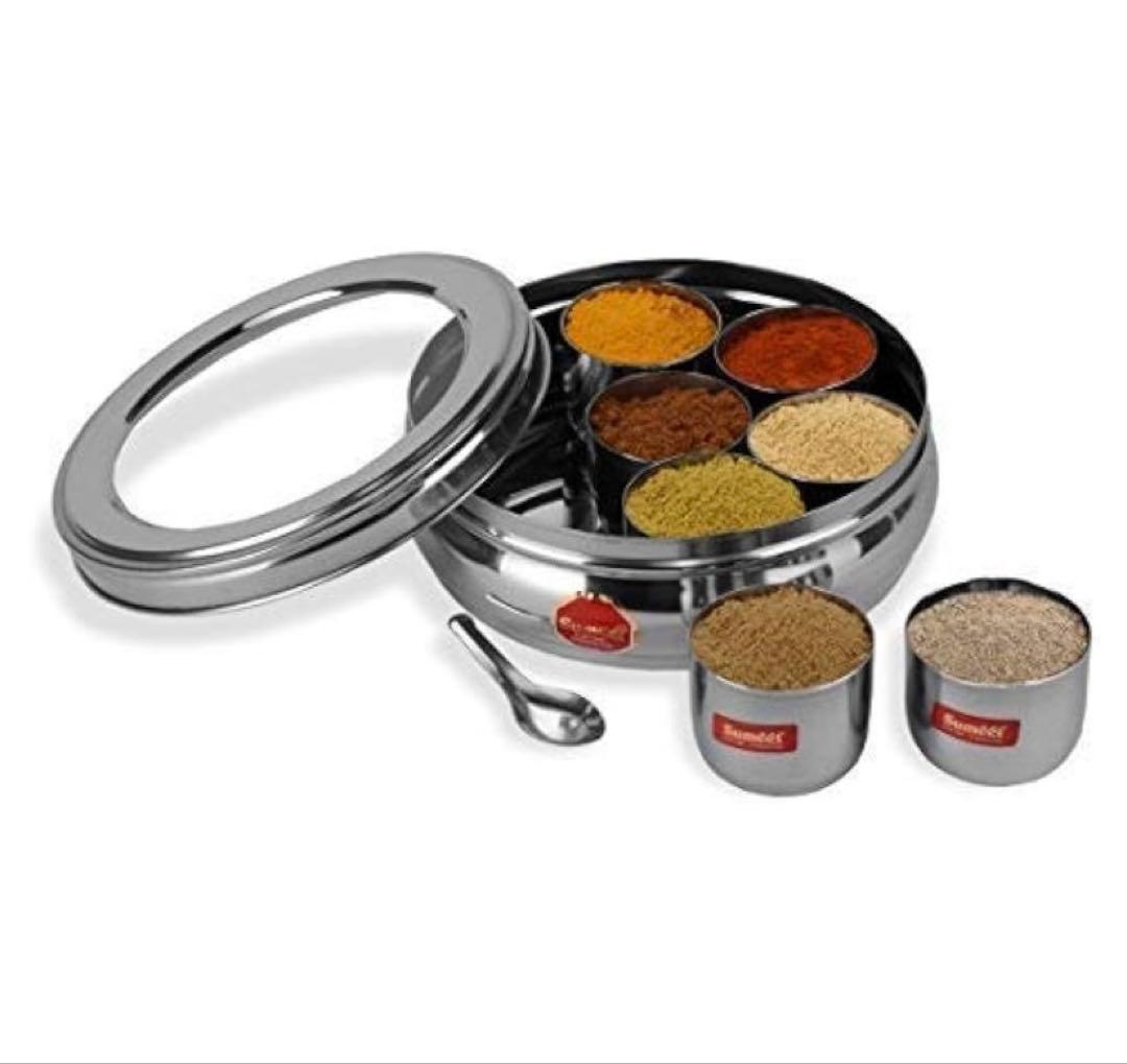 本場インドのMasala Dabba /スパイス入れ7個セット（スプーン付き）