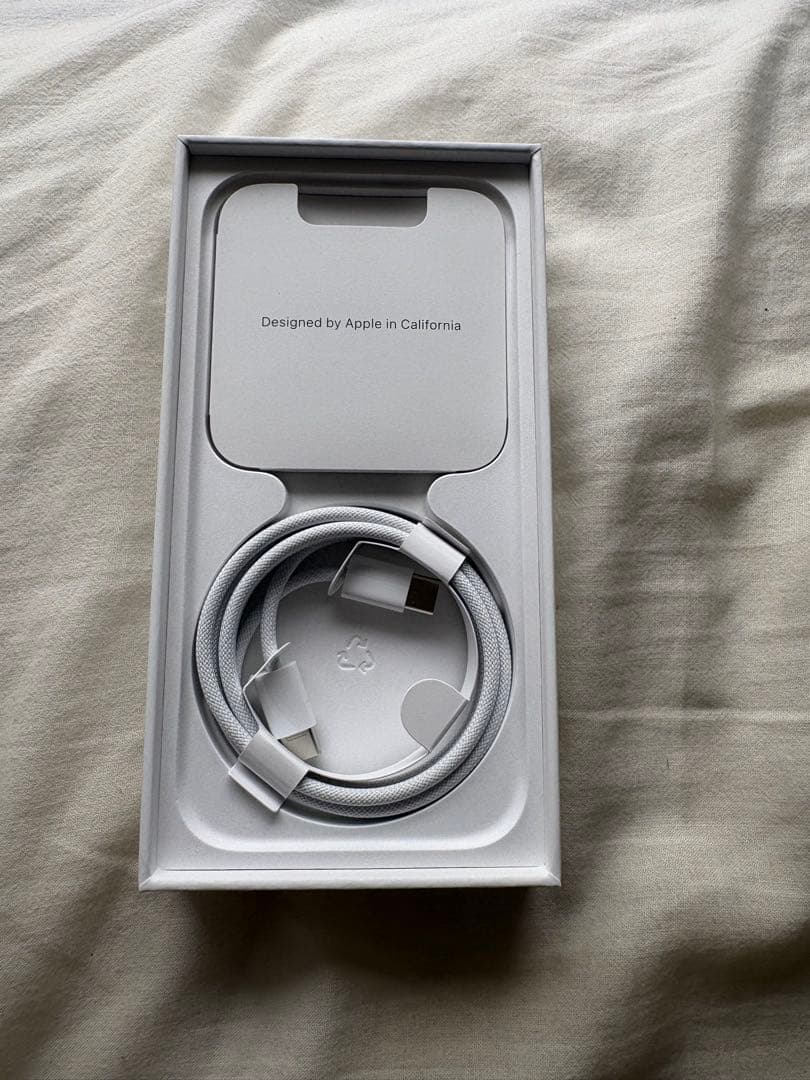 iPhone15 256GB ブルー バッテリー86%