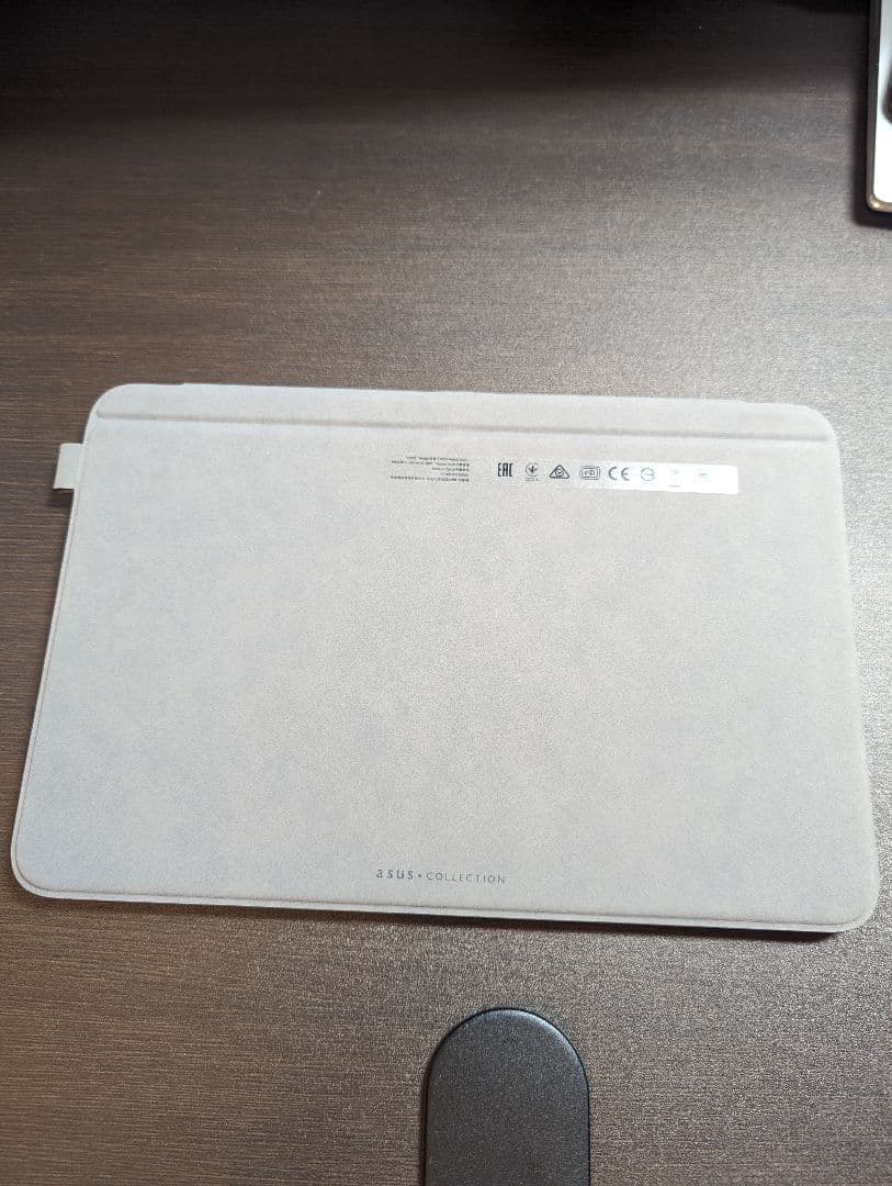 ASUS Win10タブレット+ Logicoolワイヤレス キーボード