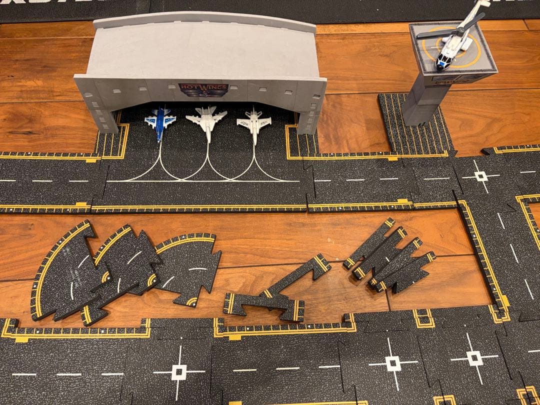 航空基地模型　アメリカ空軍基地模型 1/200 スケール　日本未発売