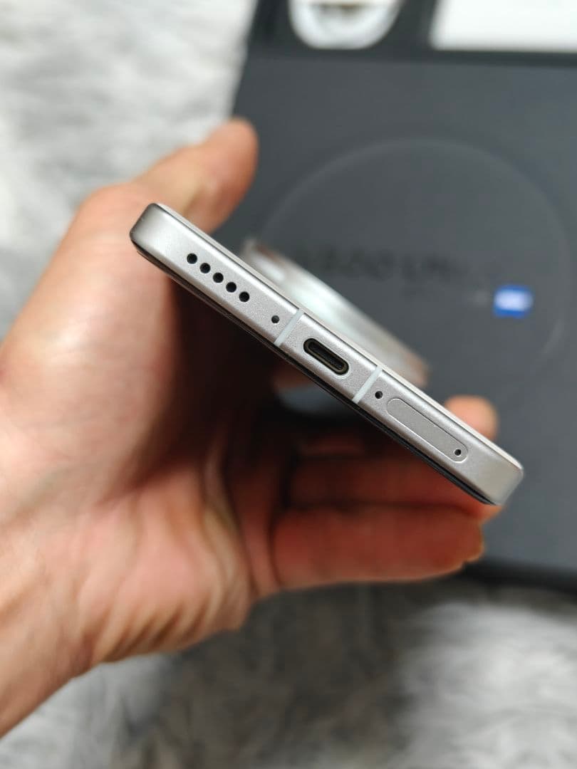 vivo X200 Ultra 16/1024gb ホワイト