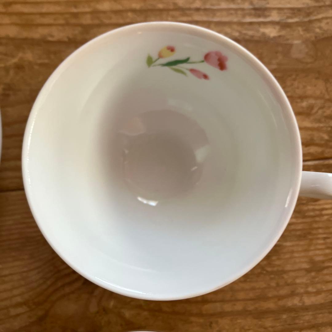 HELLO KITTY 食器セット 花柄