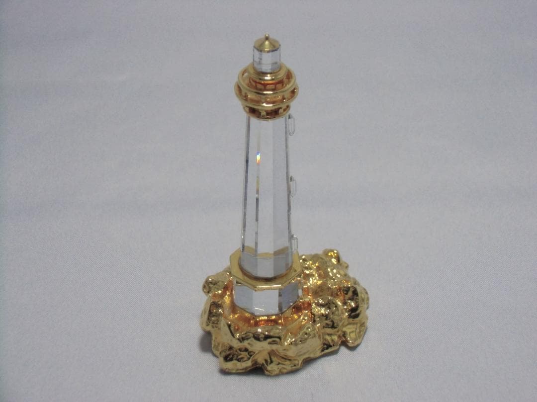 SWAROVSKI クリスタル灯台型置物　A040