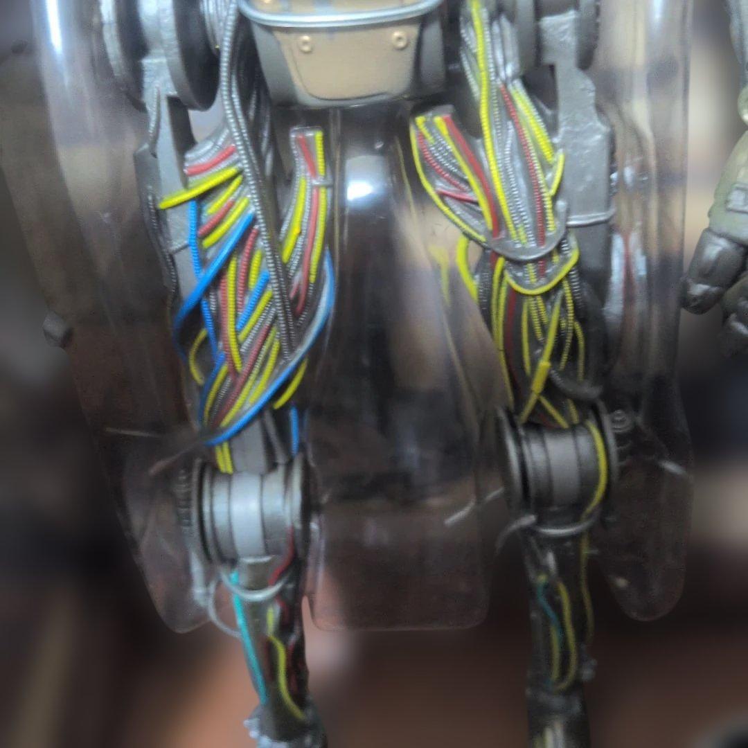 電子音声機能付き C-3PO フィギュア