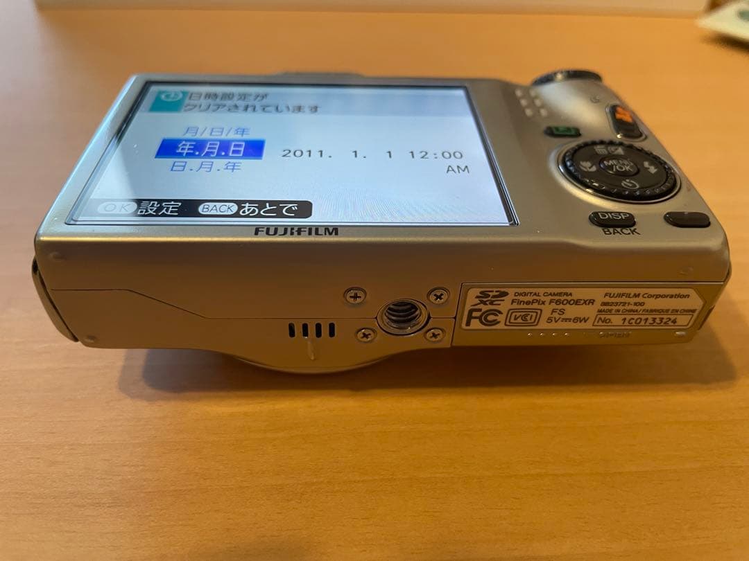 FUJIFILM FinePix F500EXR デジタルカメラ（動作確認済み）