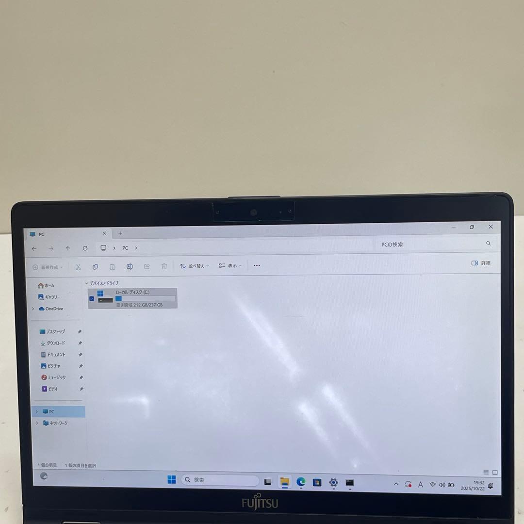 #360 富士通 LIFEBOOK UH95/D3 i7-8565U 8GB