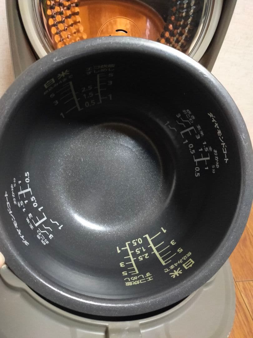 Panasonic　IHジャー炊飯器　SR-HA10J7