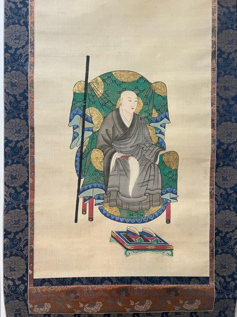 掛け軸　佛教美術 佛画［人物図］絹本　肉筆　木箱付！