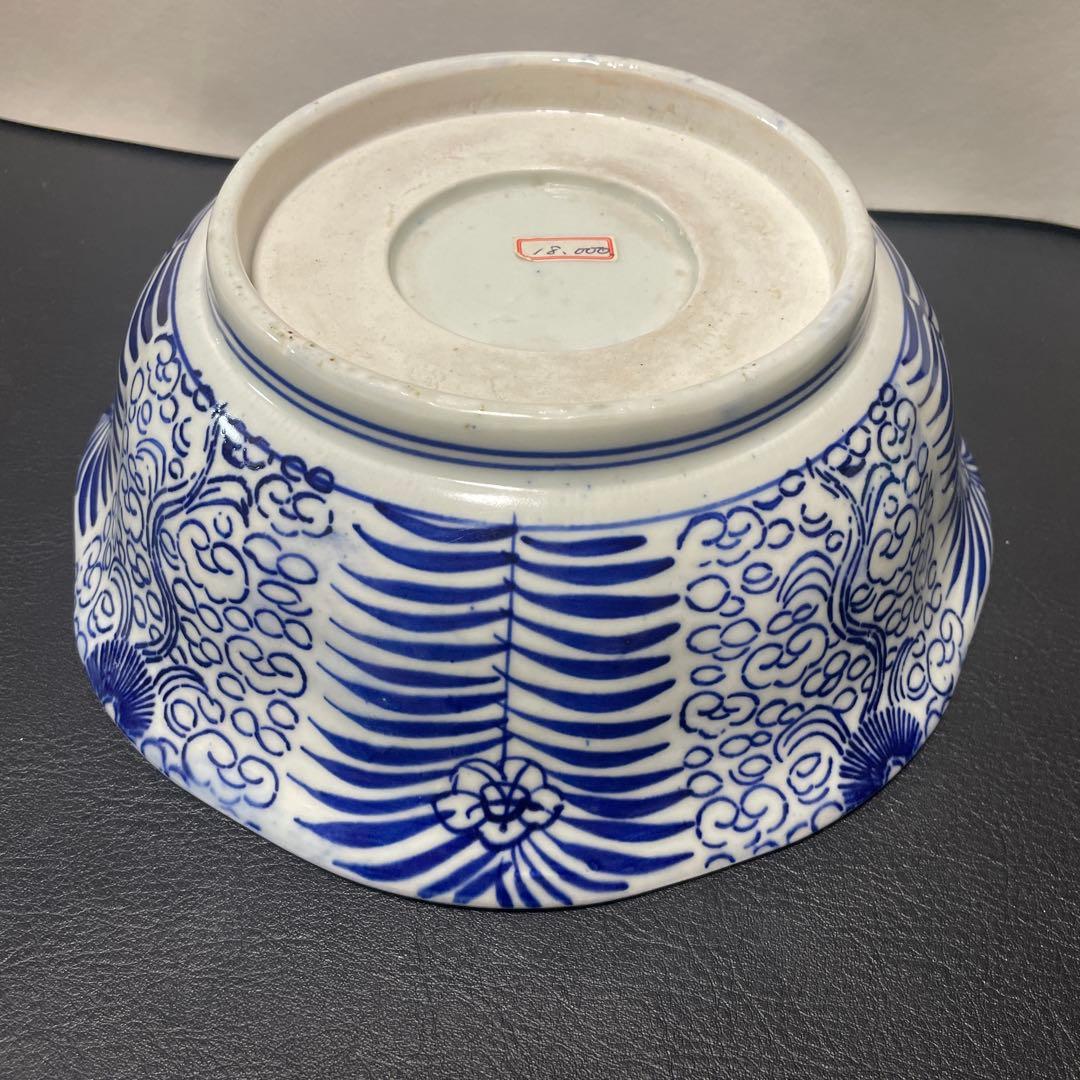 古伊万里　骨董品　幕末～明治頃　ベロ藍　菊　牡丹　染付手書き　大鉢