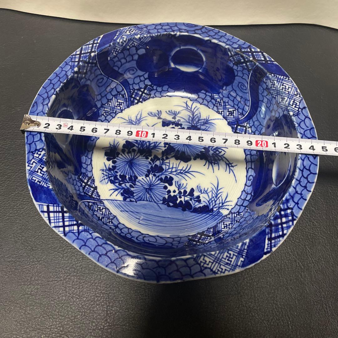 古伊万里　骨董品　幕末～明治頃　ベロ藍　菊　牡丹　染付手書き　大鉢