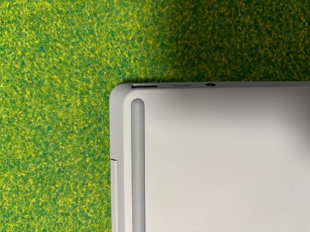 【美品】Surface Laptop Go i5 8G/128GB