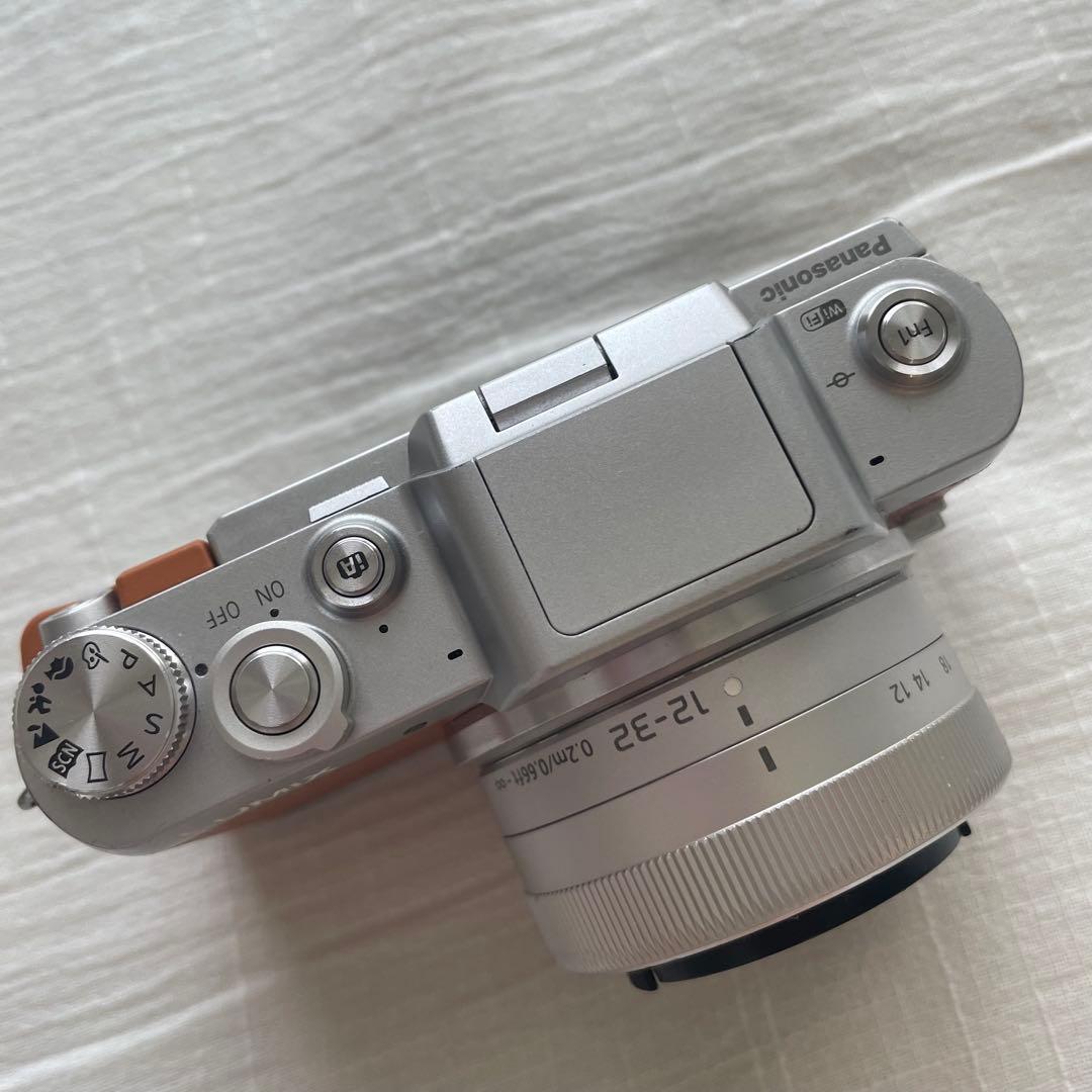 Panasonic DMC-GF7W ミラーレスカメラ