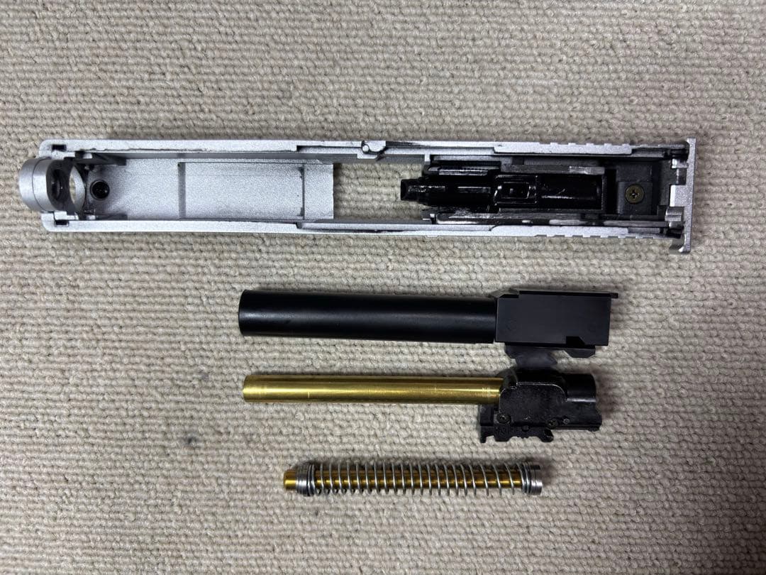 外装カスタム品　東京マルイ　グロック17 gen3 予備マガジン付き
