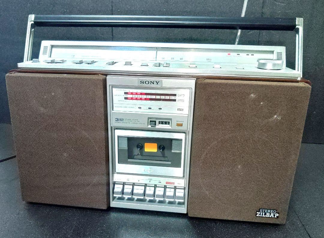 良品　動作品 SONY ラジカセ CFS-V8 マルチプレックス ZILBA'P