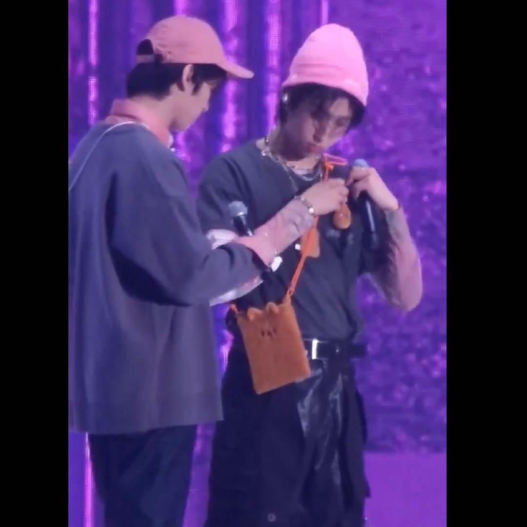 straykids skzoo MINI CROSS BAG ハンクオッカ　味噌