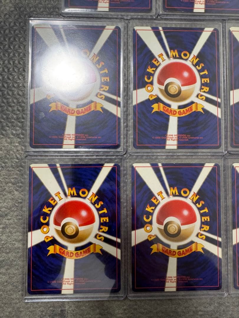 ポケモンカード　旧裏　R団のファイヤー　ブースター　ライチュウ　カメックスなど