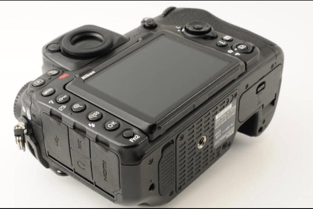 Nikon D500 デジタル一眼レフカメラ　ボディ