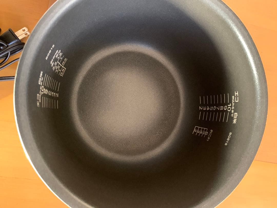 2022年製 TIGER 炊飯器 JBH-G1 10合