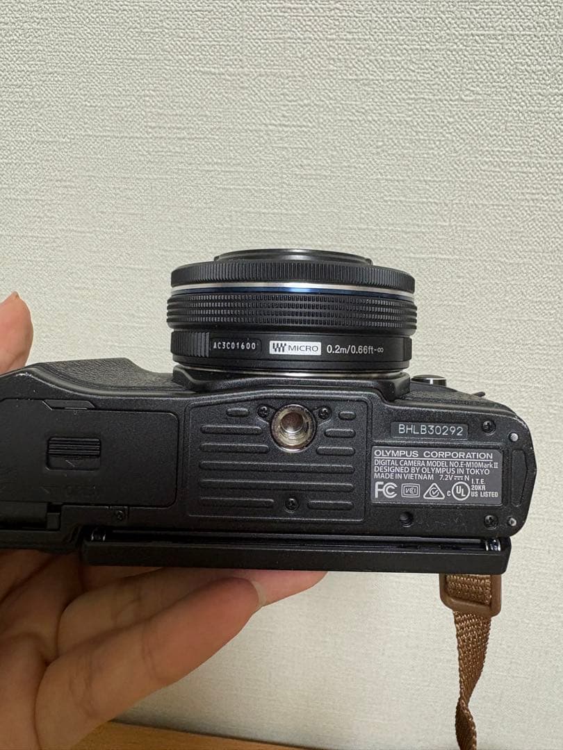 OLYMPUS E-M10 Mark II デジタル一眼レフ