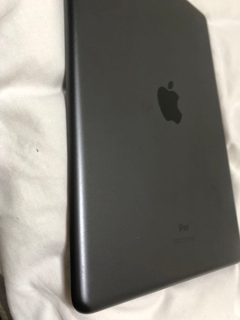 第8世代iPad 32GB