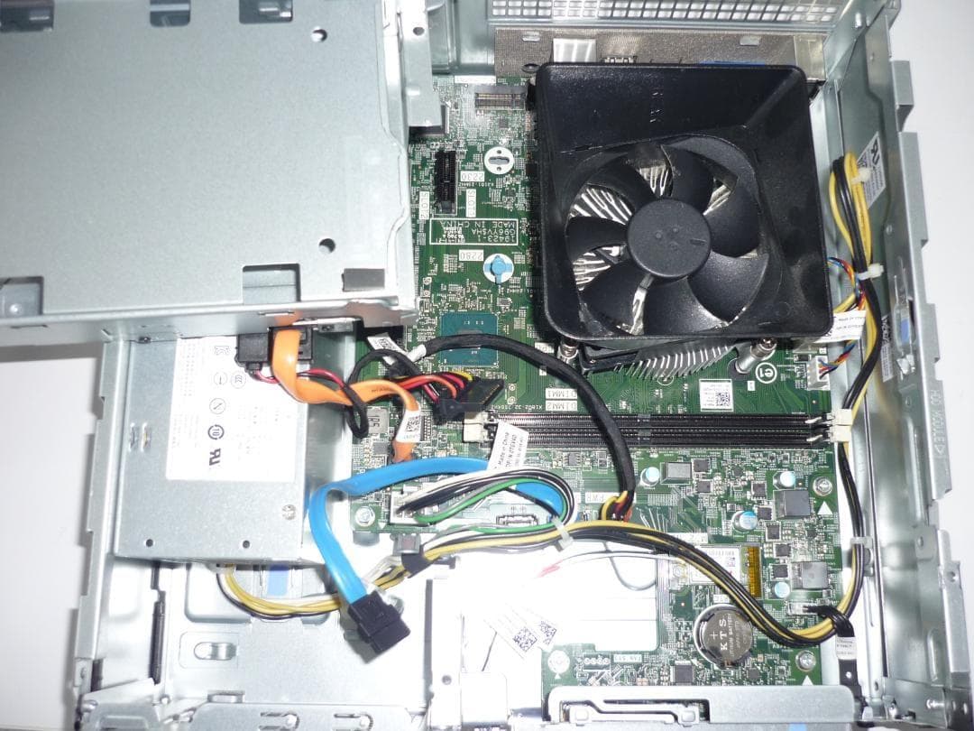 DELL Inspiron3471 i3-9100/メモリなし/HDDなし