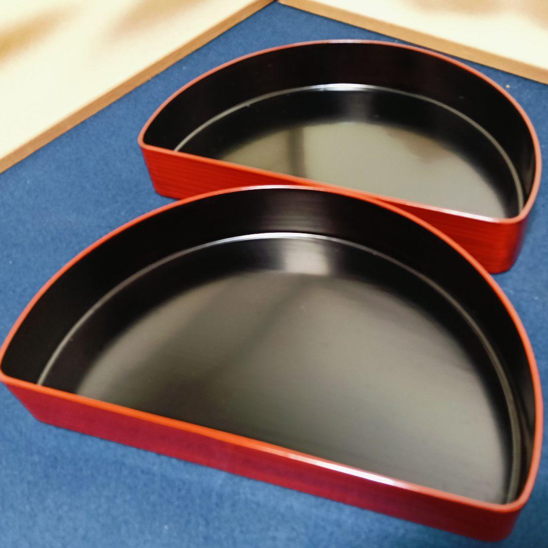 AK11 輪島塗 半月弁当 二客 木製漆 刷毛目 へぎ目 仕切付 懐石 会席美品