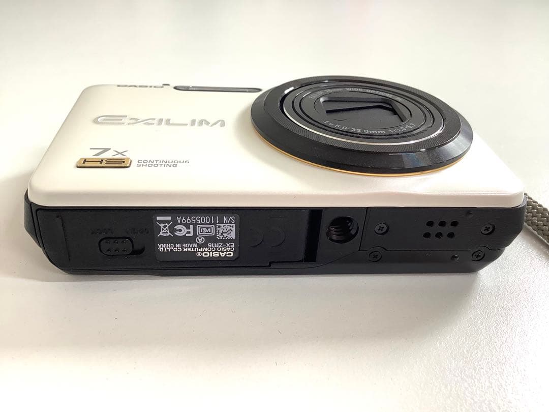 [z927] カシオ EXILIM EX-ZR15
