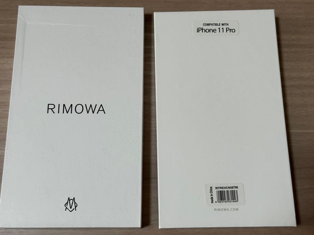 RIMOWA iPhone 11 Pro ケース 透明 ミラーカラー