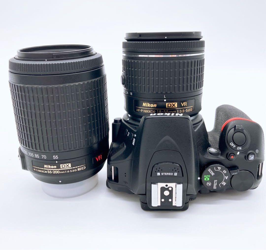 ニコン　D5600 デジタル一眼レフカメラ ダブルズームキットシャッター枚少なめ