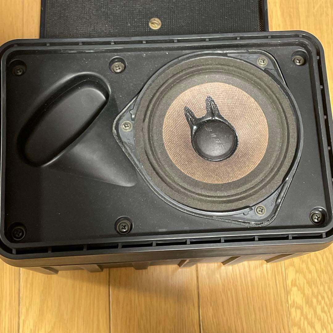 BOSE 111ADスピーカー 2個セット 吊り下げ金具付き