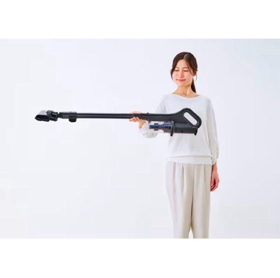 【美品】アイリスオーヤマコードレス掃除機AZ-SCD-185PM