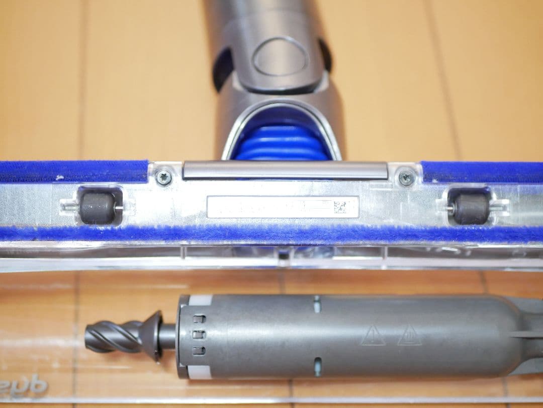 Dyson ダイソン SV18 純正ソフトローラーヘッド 分解洗浄済　美品中古品