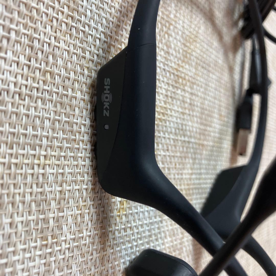 SHOKZ OPENCOMM2 骨伝導イヤホン