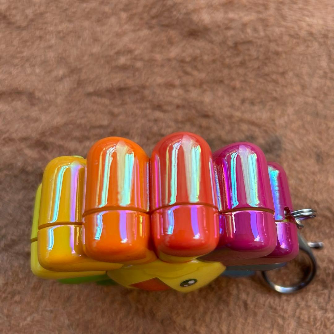 キーホルダー・アクリルキーホルダー FLOWER GO WALK COLOR(Rainbow Clear)
