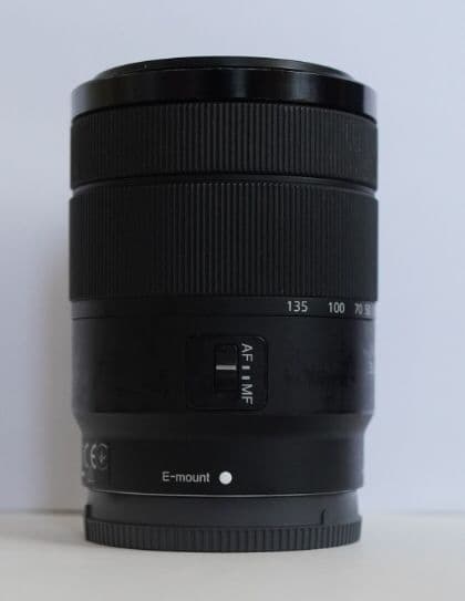 SONY 18-135mm ズームレンズ 光学手ブレ補正付き