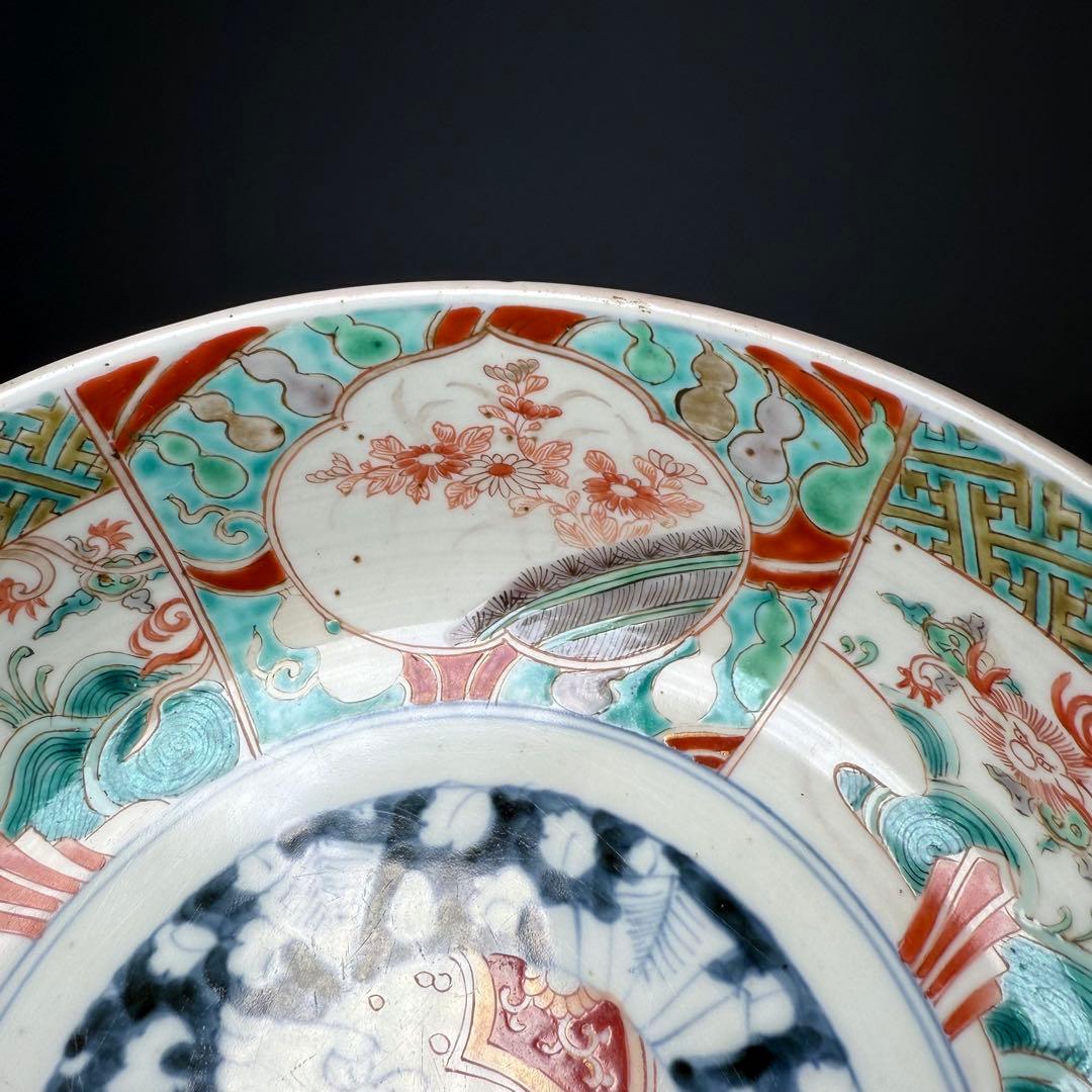 古伊万里　色絵唐獅子三ツ鉢　大中小　珍しい絵付　人物画　二重高台