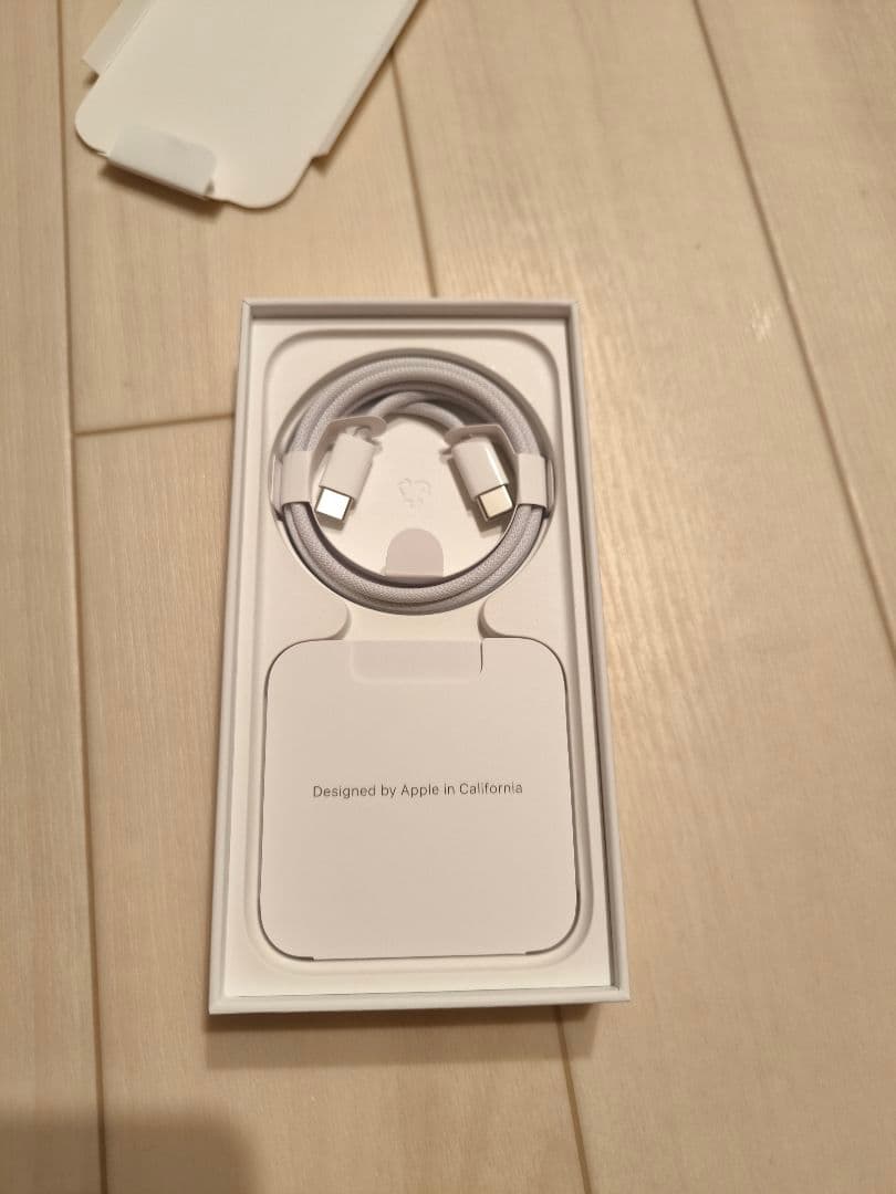 Iphone15 128G ブルー　本体